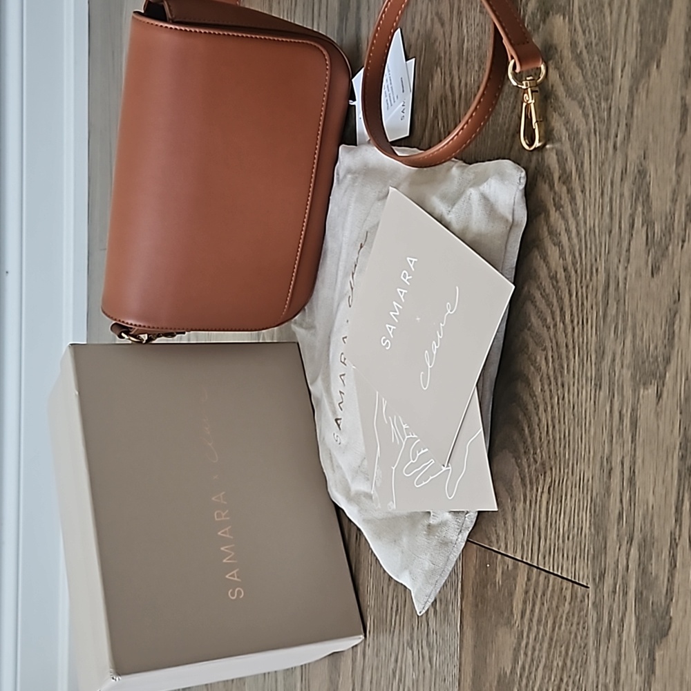 Samara Claire Crossbody Bag